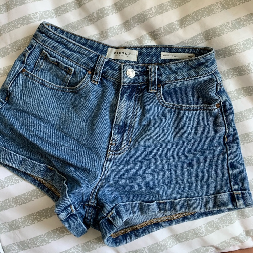 PacSun mom shorts size 24